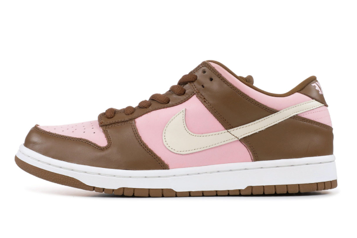 dunks sneakers