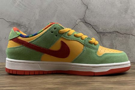 CU1727 600 Nike SB Dunk Low Light Green Yellow Red 2020 For Sale 1