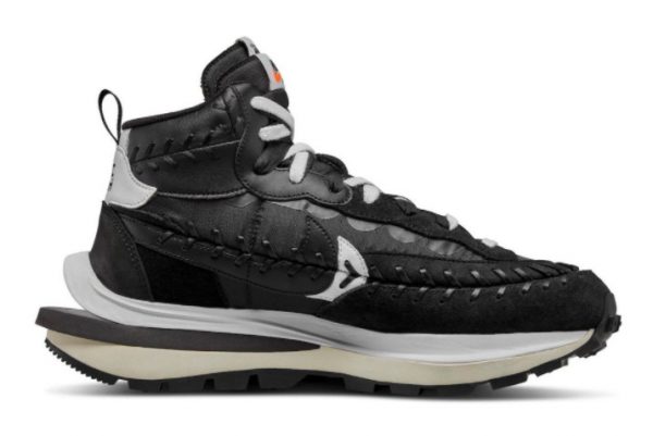 New Sacai x Jean Paul Gaultier x Nike VaporWaffle Black/Black-White 2021 For Sale DH9186-001 -1